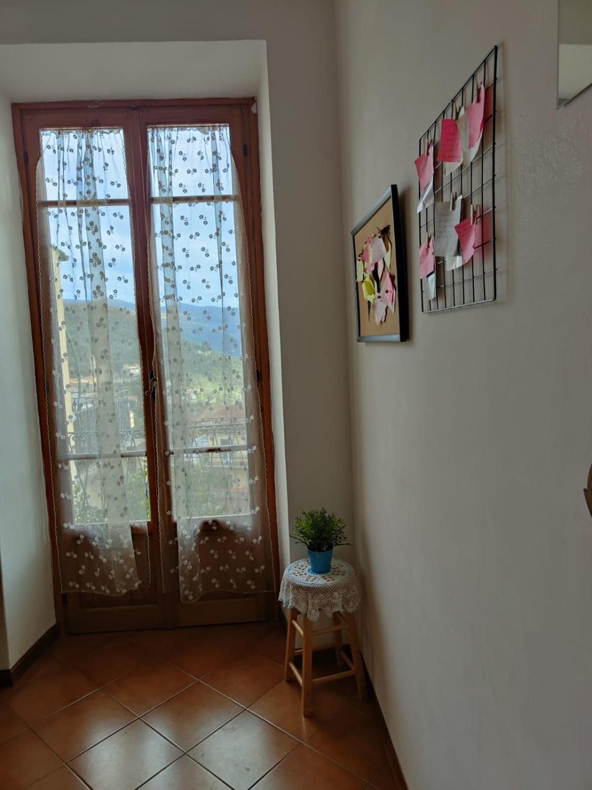 Ferienwohnung DiVino Villa Viani Exterior foto