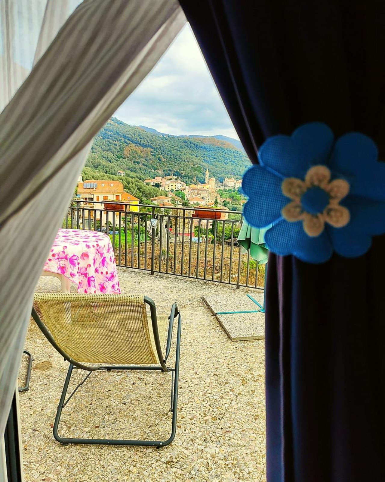 Ferienwohnung DiVino Villa Viani Exterior foto