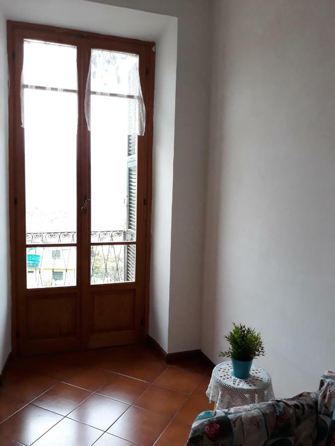 Ferienwohnung DiVino Villa Viani Exterior foto